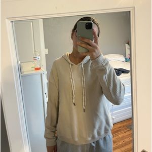 Cream aerie sweatshirt